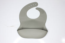 Load image into Gallery viewer, Silicone Pocket Bibs